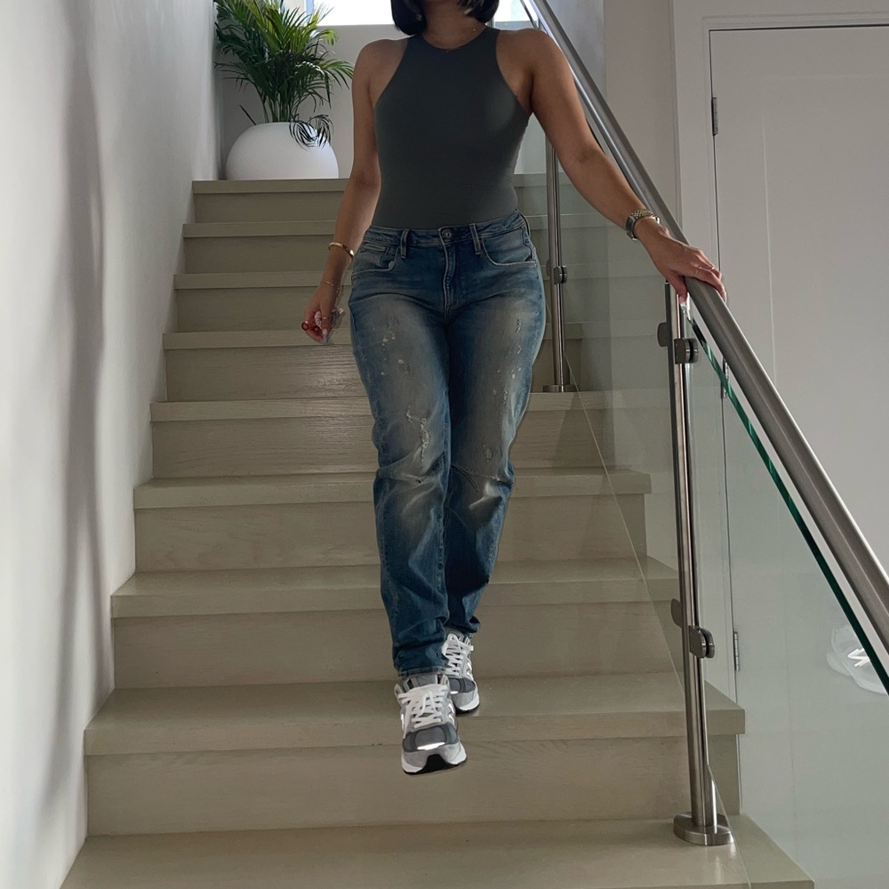GSTAR ARC 3D LOW WAIST BOYFRIEND JEANS - 26